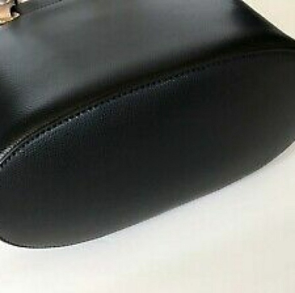 🎉SOLD🎉 Michael Kors Jet Set MD Leather Tote - Picture 4 of 8